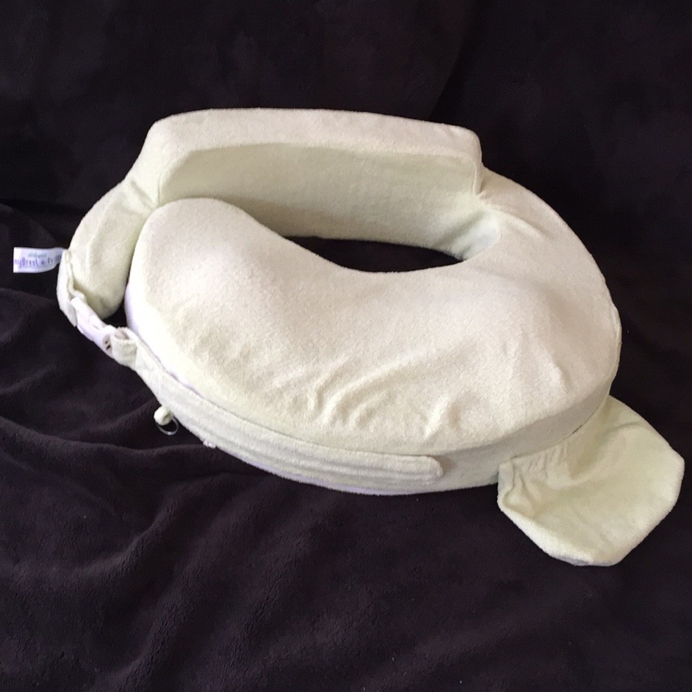 My Brest Friend Deluxe Nursing Pillow light green